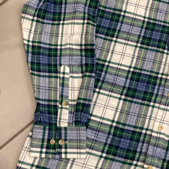 NWT IZOD Men’s Shirt size Large was $60 - Picture 5 of 9